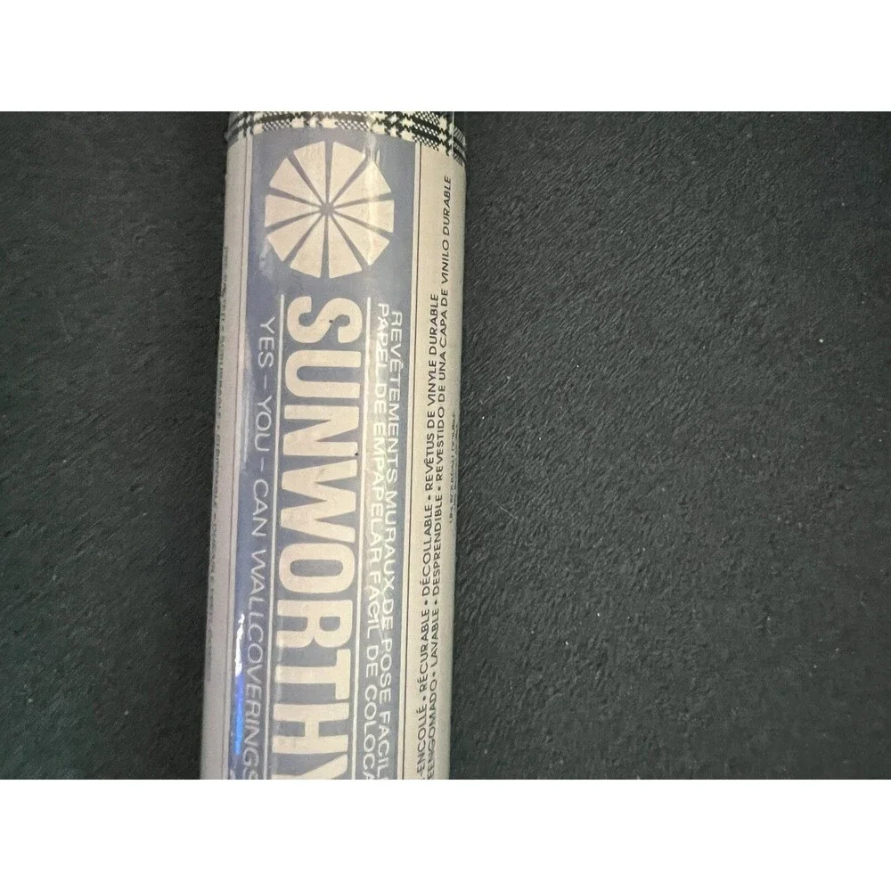 green white plaid Wallpaper Sunworthy Wallcoverings Pre-pasted vintage 1 roll